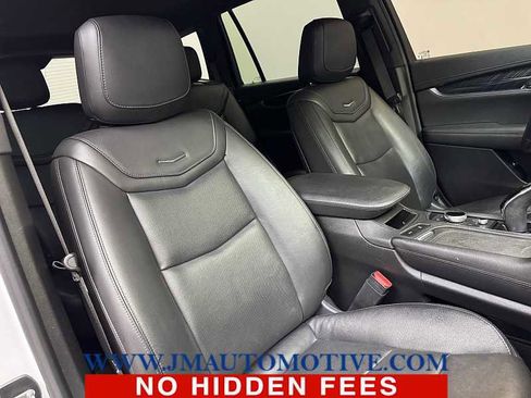 Used 2020 Cadillac XT6 Premium Luxury image 24