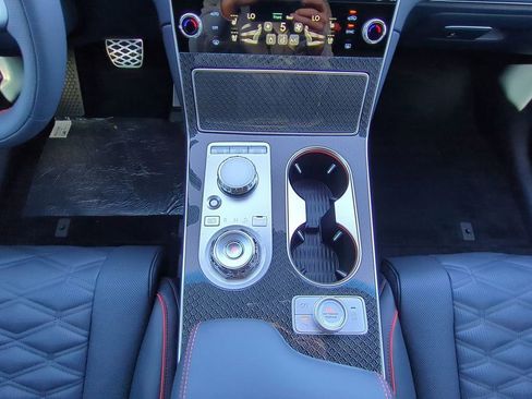 New 2026 Genesis GV80 3.5T e-SC image 18