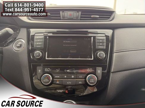 Used 2019 Nissan Rogue SV image 21