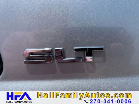 Used 2019 GMC Yukon SLT w/ Premium Edition RWD image 11