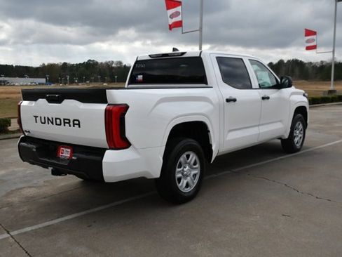 New 2026 Toyota Tundra SR image 5