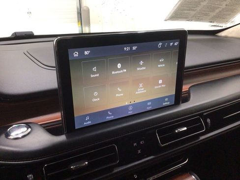 Used 2021 Lincoln Aviator Reserve w/ Elements Package Plus image 18