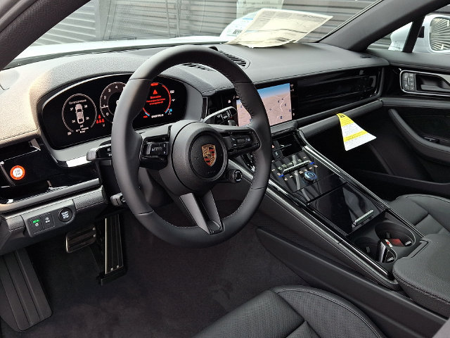 New 2026 Porsche Panamera 4 AWD/4WD image 4