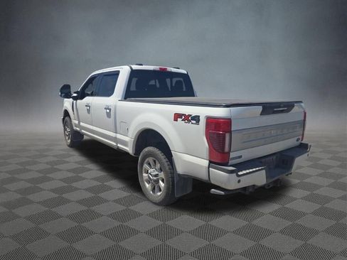Used 2021 Ford F250 Platinum w/ FX4 Off-Road Package AWD/4WD image 3