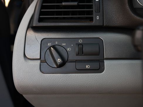 Used 2004 BMW M3 Coupe RWD image 57