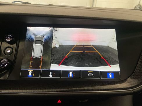 Used 2022 Buick Envision Essence w/ Technology Package II AWD/4WD image 9