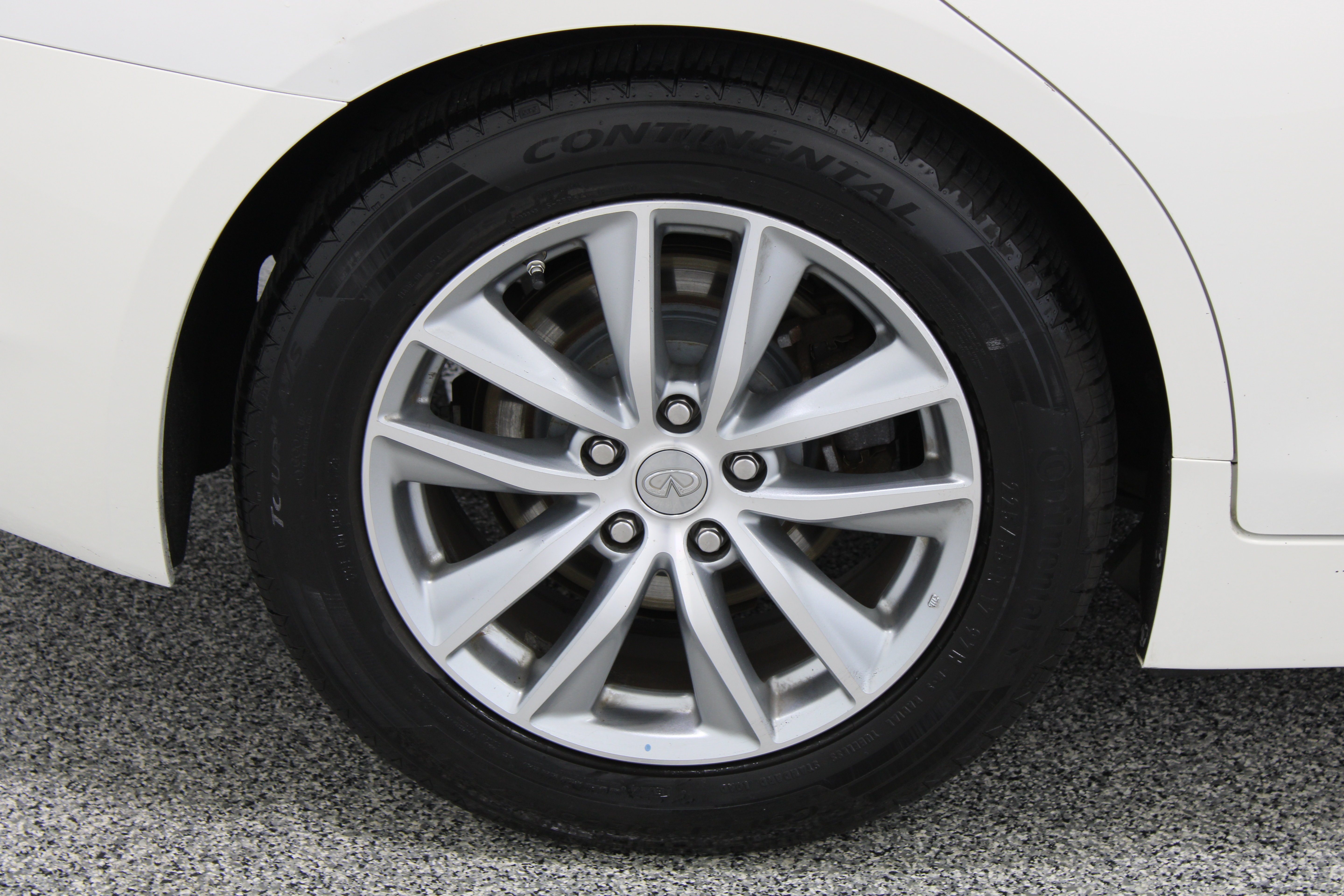 Used 2015 INFINITI Q50 Premium AWD/4WD image 6