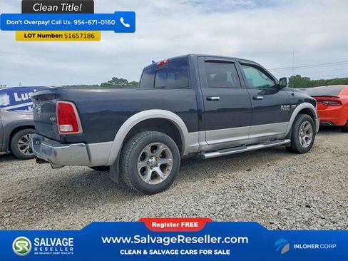 Used 2017 RAM 1500 Laramie w/ Convenience Group AWD/4WD image 4