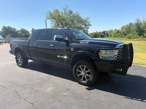 Used 2021 RAM 2500 Limited AWD/4WD image 1