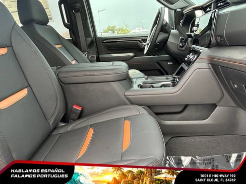 New 2026 GMC Sierra 2500 AT4 w/ AT4 Premium Plus Package AWD/4WD image 20