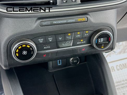 Used 2020 Ford Escape SE FWD image 20