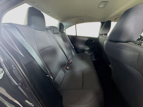 Used 2025 Toyota Corolla LE image 26