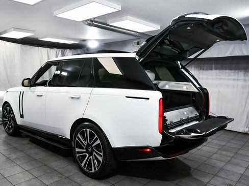 Used 2023 Land Rover Range Rover SE image 67