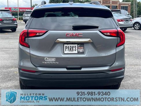 Used 2020 GMC Terrain SLE w/ Driver Convenience Package image 4
