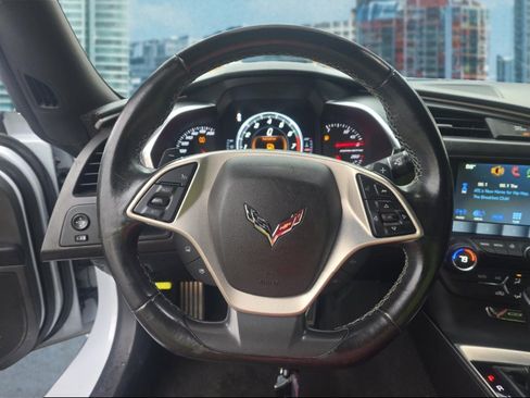 Used 2019 Chevrolet Corvette Stingray Coupe w/ 1LT image 8