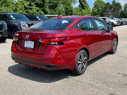 New 2025 Nissan Versa SV w/ Trunk Package