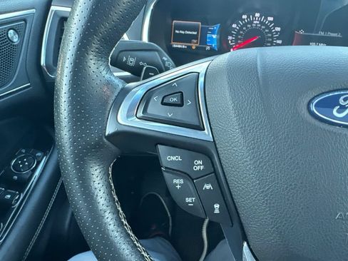 Used 2020 Ford Edge ST w/ Equipment Group 401A AWD/4WD image 15