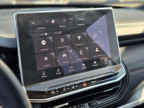 Used 2023 Jeep Compass Trailhawk image 29