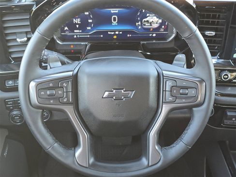 Used 2025 Chevrolet Silverado 1500 ZR2 w/ Technology Package image 22