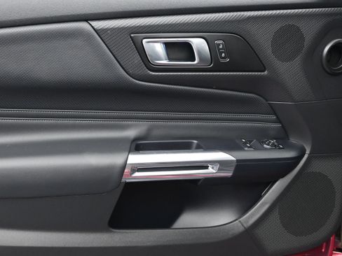 Used 2025 Ford Mustang GT Premium RWD image 11