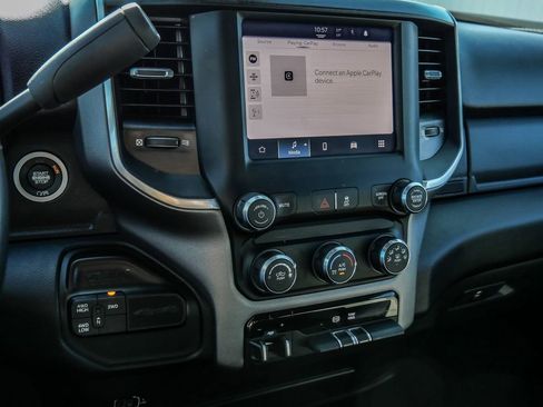 Used 2024 RAM 3500 Big Horn image 33