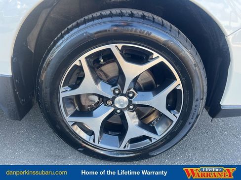 Used 2016 Subaru Forester 2.0XT Touring w/ Eyesight & Navigation System image 57