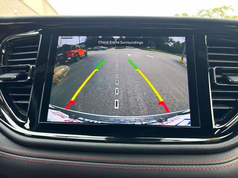 Used 2024 Dodge Durango GT image 16