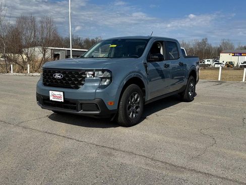 New 2026 Ford Maverick XLT w/ Equipment Group 301A image 7