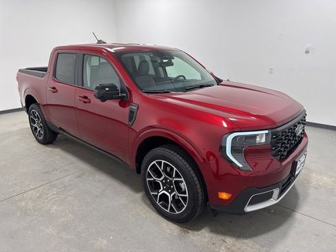 New 2025 Ford Maverick Lariat w/ 4K Tow Package image 3