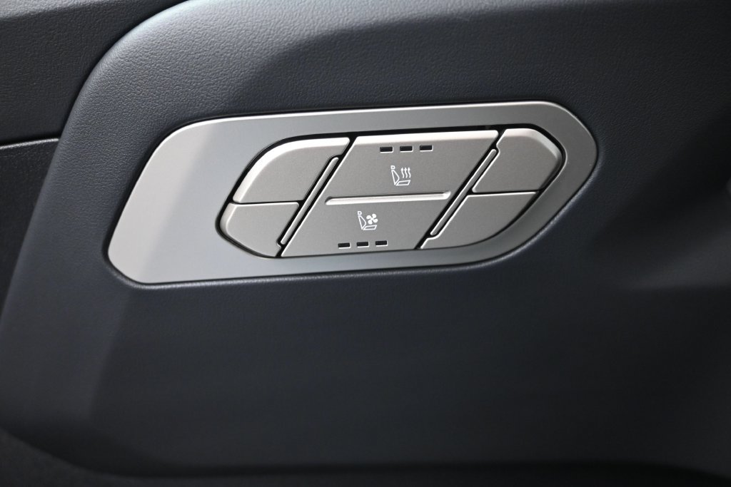 New 2027 Kia Telluride EX FWD image 11