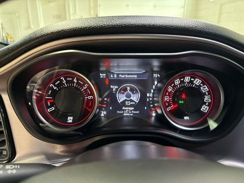 Used 2019 Dodge Challenger SXT AWD/4WD image 14