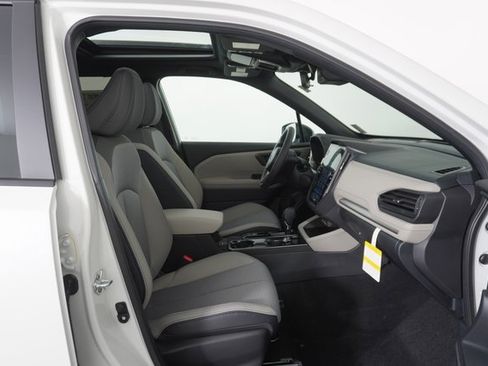 New 2026 Subaru Forester Premium image 29