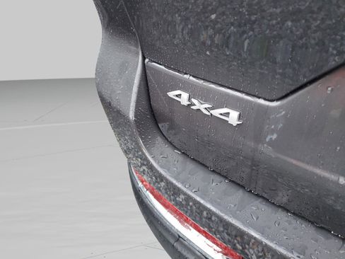 New 2025 Jeep Grand Cherokee Laredo w/ Luxury Tech Group I image 34