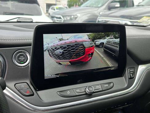 Used 2024 Chevrolet Blazer LT image 28