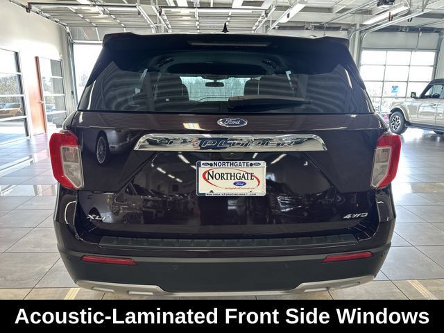 Used 2023 Ford Explorer XLT w/ Equipment Group 202A AWD/4WD image 14