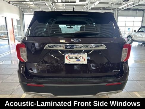 Used 2023 Ford Explorer XLT w/ Equipment Group 202A AWD/4WD image 14
