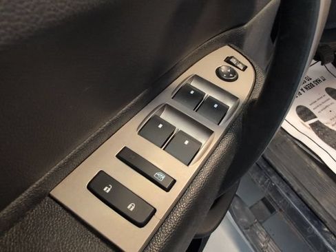 Used 2011 Chevrolet Silverado 1500 LT w/ All-Star Edition AWD/4WD image 14