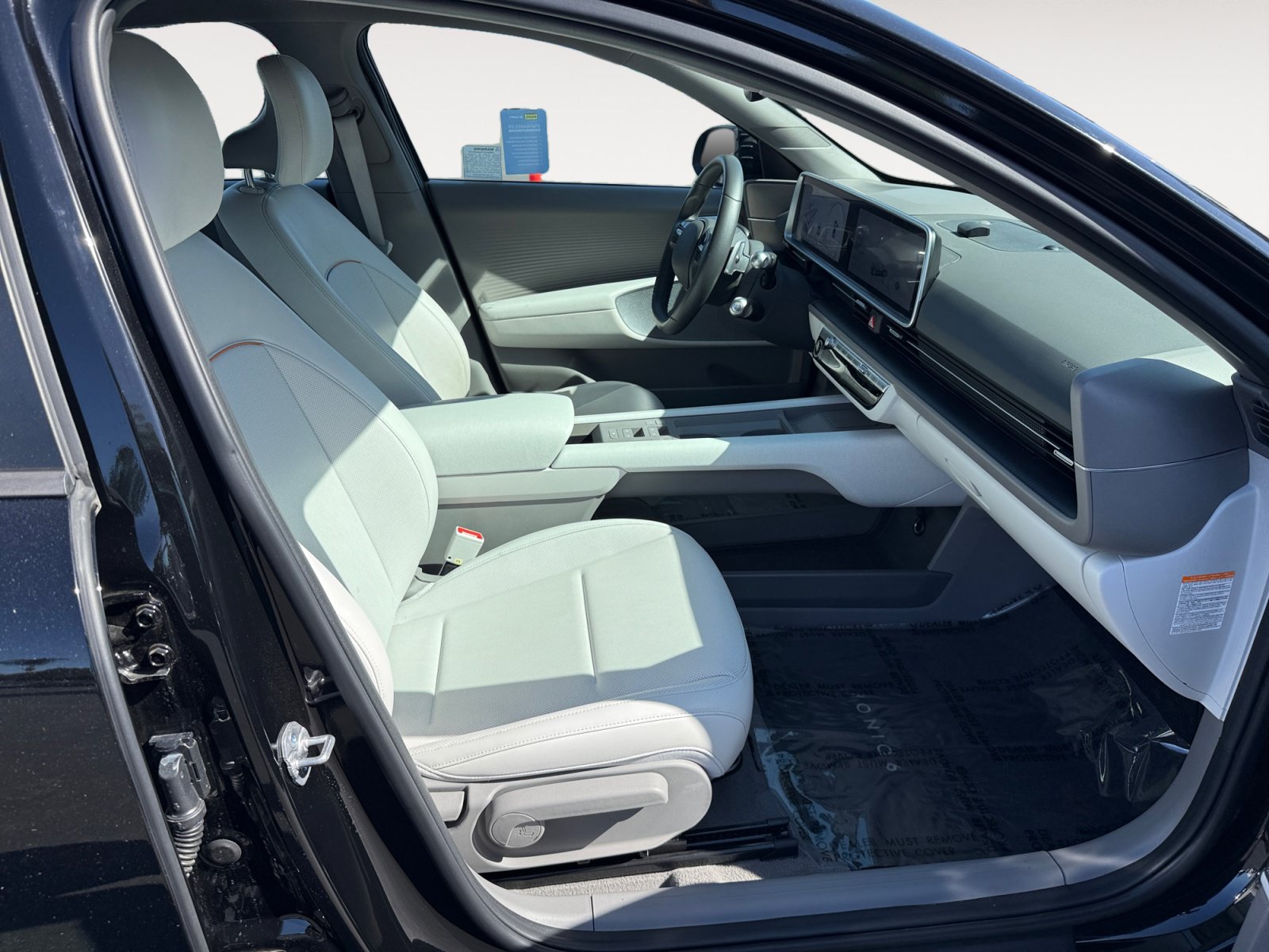 Used 2025 Hyundai Ioniq 6 SEL RWD image 19