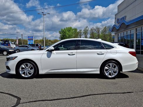 Used 2019 Honda Accord LX image 7