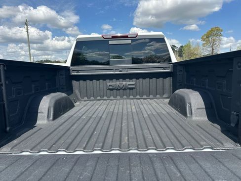 Used 2023 GMC Sierra 1500 SLT w/ SLT Premium Plus Package image 19