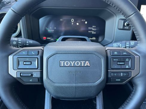 Used 2026 Toyota Land Cruiser image 25