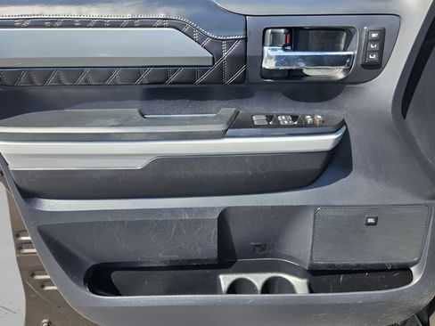 Used 2019 Toyota Tundra Platinum AWD/4WD image 13