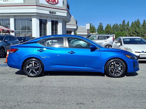 Used 2024 Nissan Sentra SV w/ All-Weather Package image 5