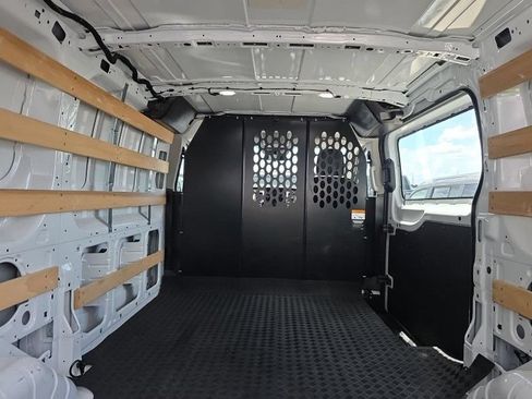 Used 2025 Ford Transit 250 Low Roof w/ Exterior Upgrade Package RWD image 4