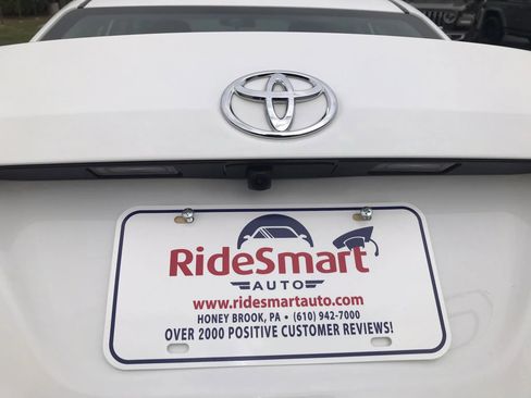 Used 2018 Toyota Corolla LE image 33