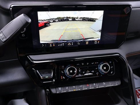 New 2026 GMC Sierra 3500 AT4 w/ AT4 Premium Plus Package AWD/4WD image 25