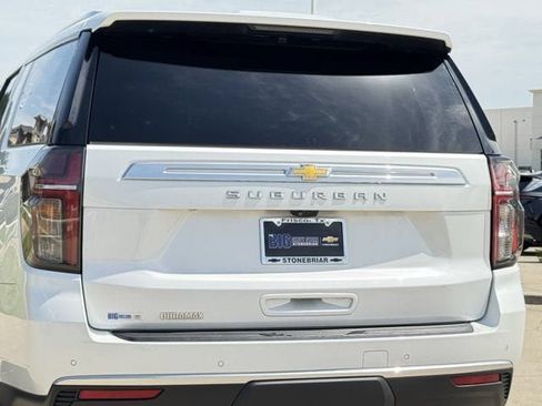 Used 2023 Chevrolet Suburban High Country w/ Max Trailering Package AWD/4WD image 8