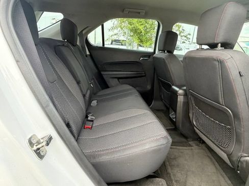 Used 2017 Chevrolet Equinox LS FWD image 13