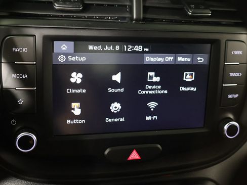 Used 2025 Kia Soul LX w/ LX Technology Package FWD image 42