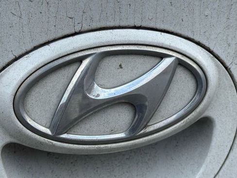 Used 2017 Hyundai Accent SE image 9